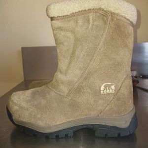 Sorel waterproof snow boots